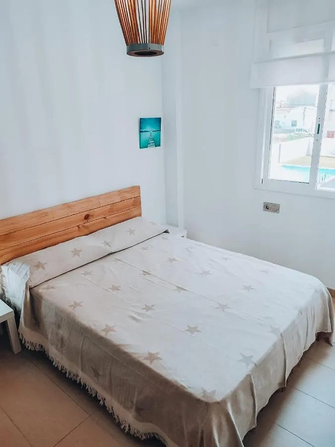 Nina'S Blue Pool & Beach Deltebre Apartment